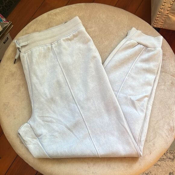 NWT SZ L/XL Lt Blue Mineral Washed Jogger Pants - Picture 1 of 9